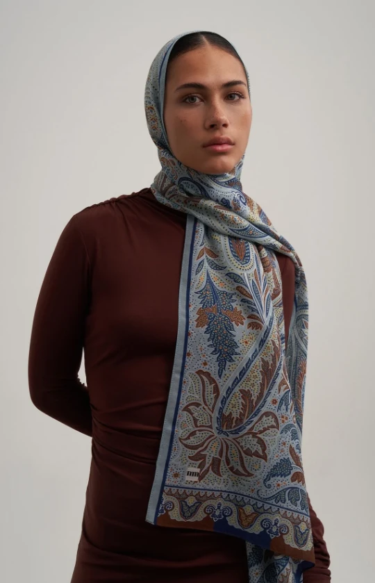 BLUE FREESİA MORENO BLUE FREESİA