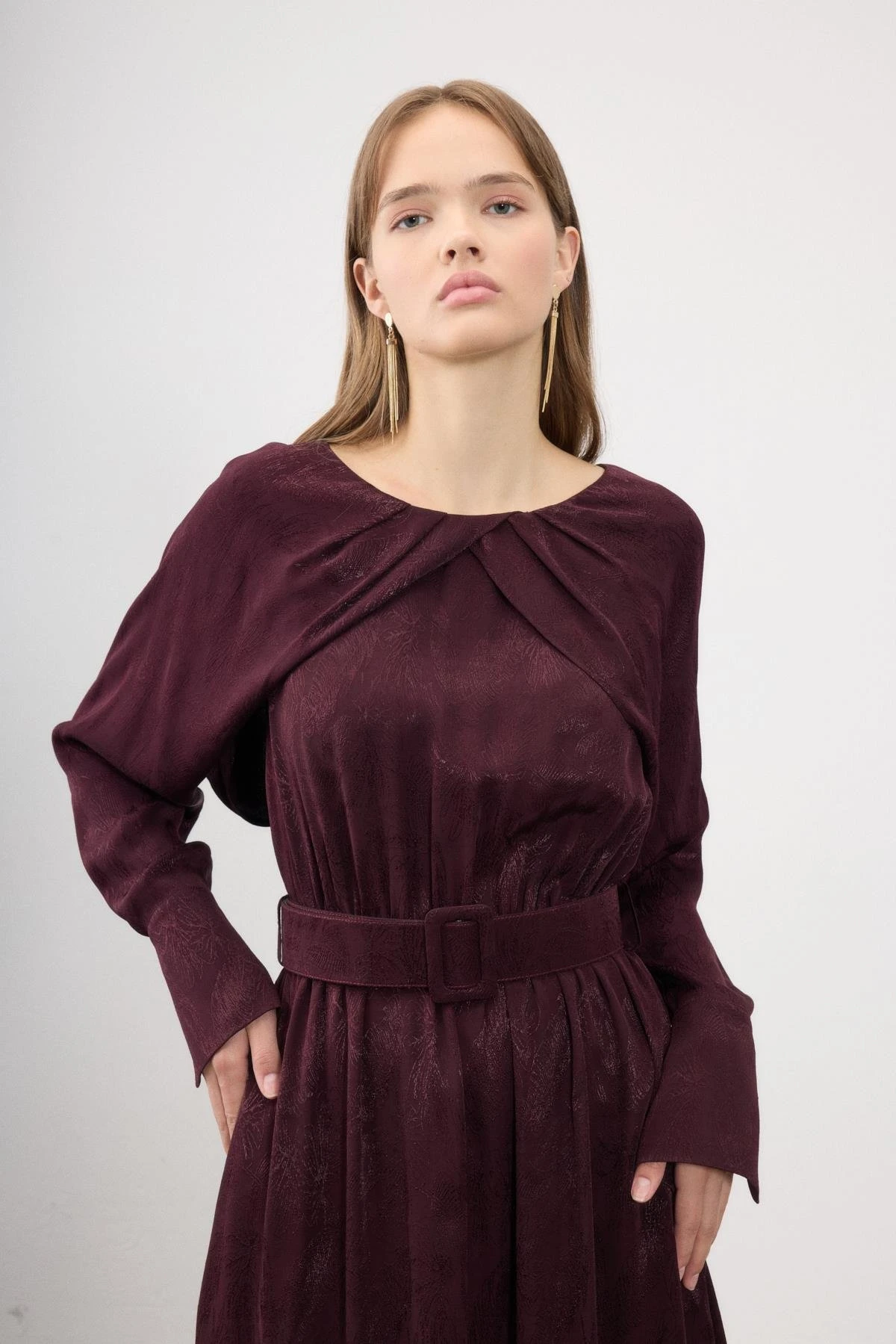 BORDO NİQOZZA RHEA JAKARLI ELBİSE