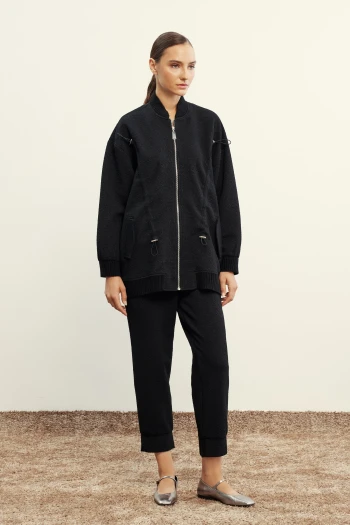 SİYAH VENÖVE AİDA TAKIM