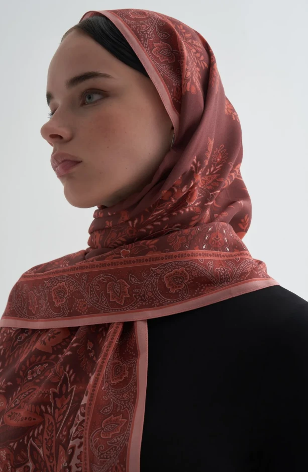 KIRMIZI MORENO RED İVY