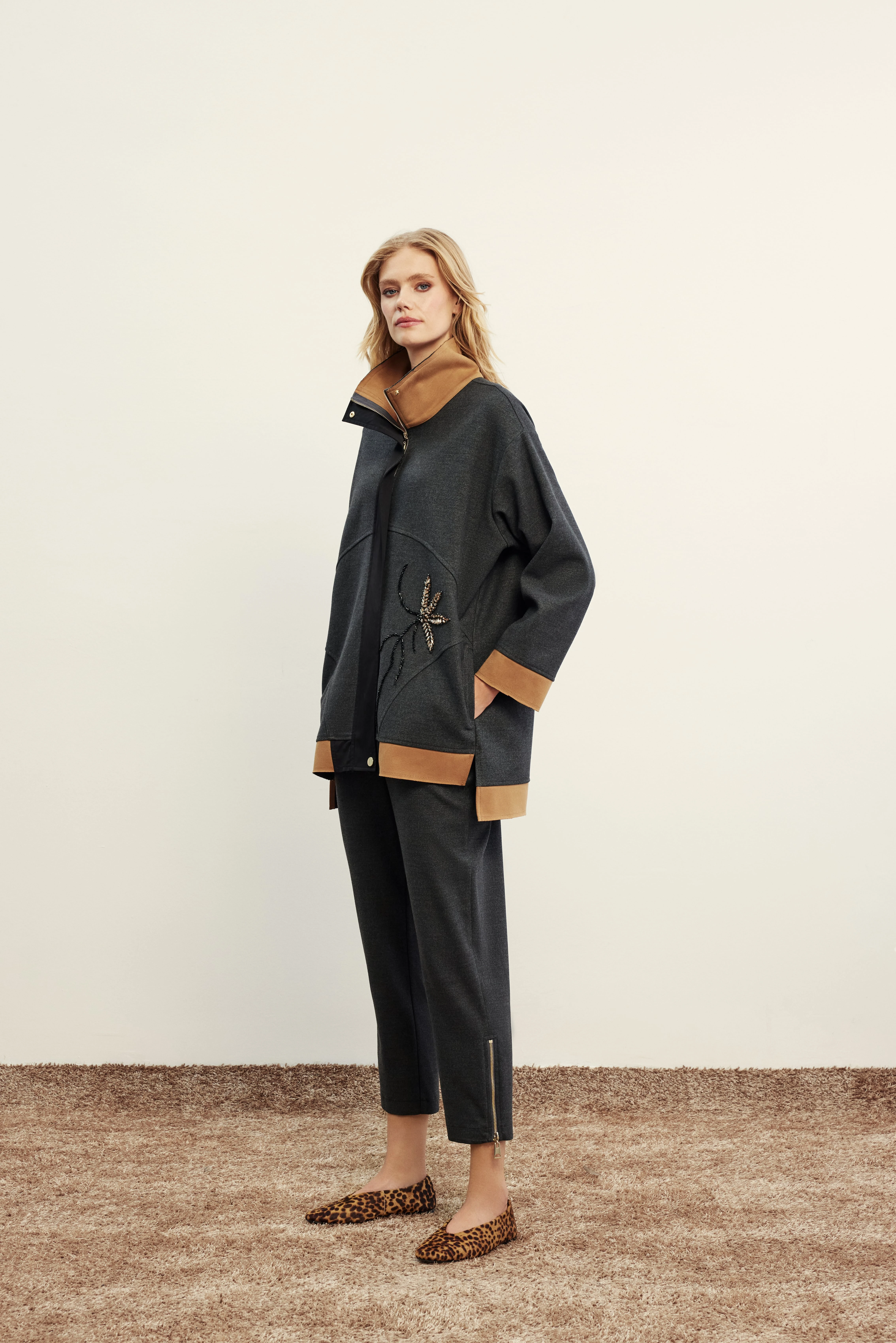 ANTRASİT VENÖVE ELSA TAKIM