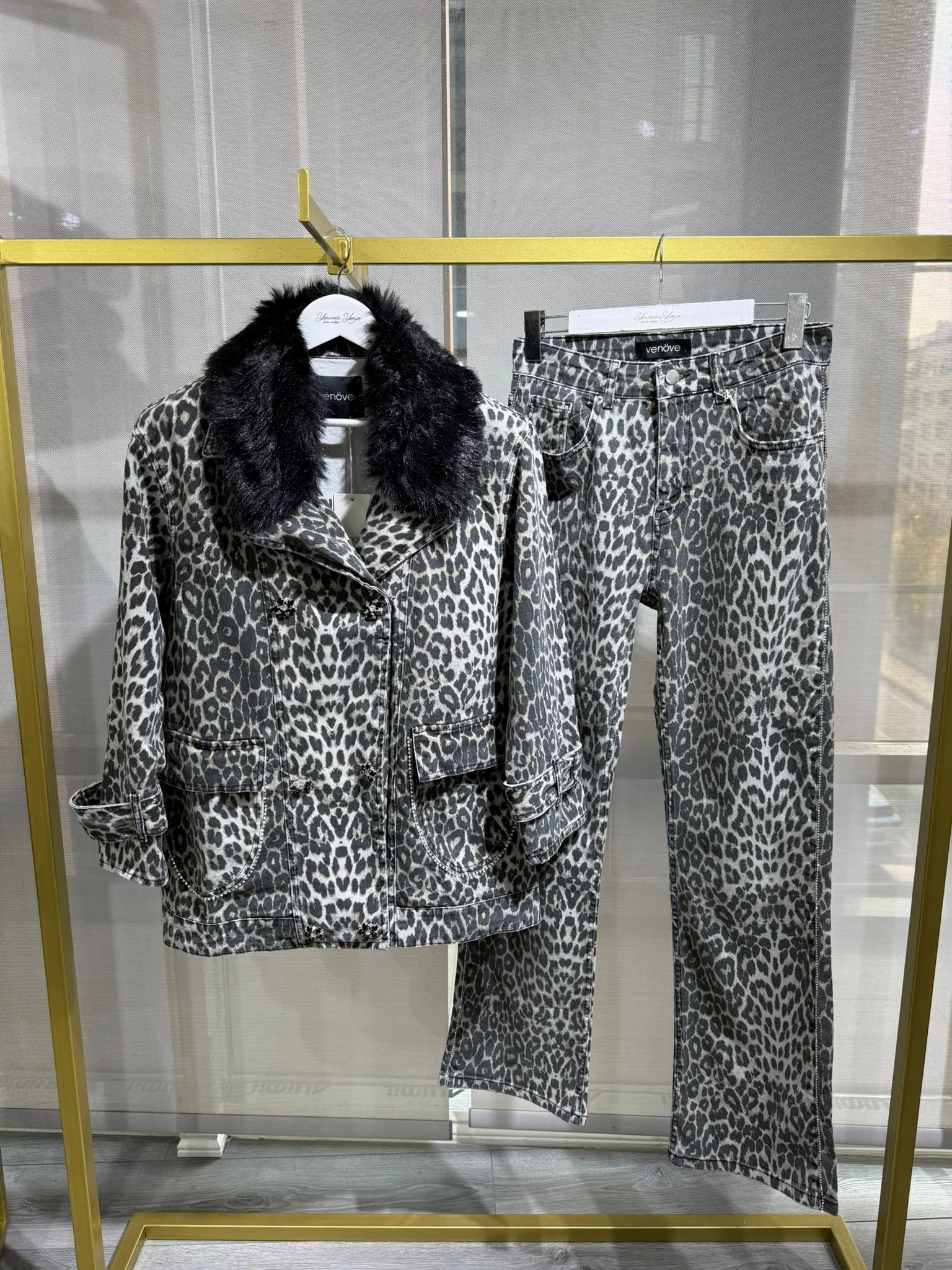 LEOPAR VENÖVE DOUGLAS PANTOLON