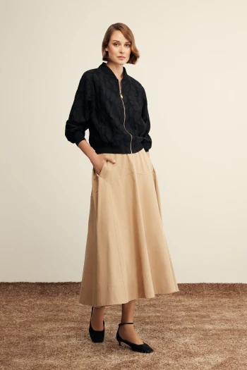 BEJ VENÖVE ARLO ETEK