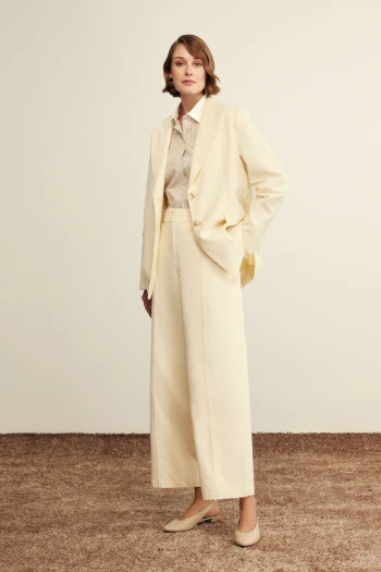 SARI VENÖVE ROSA TAKIM