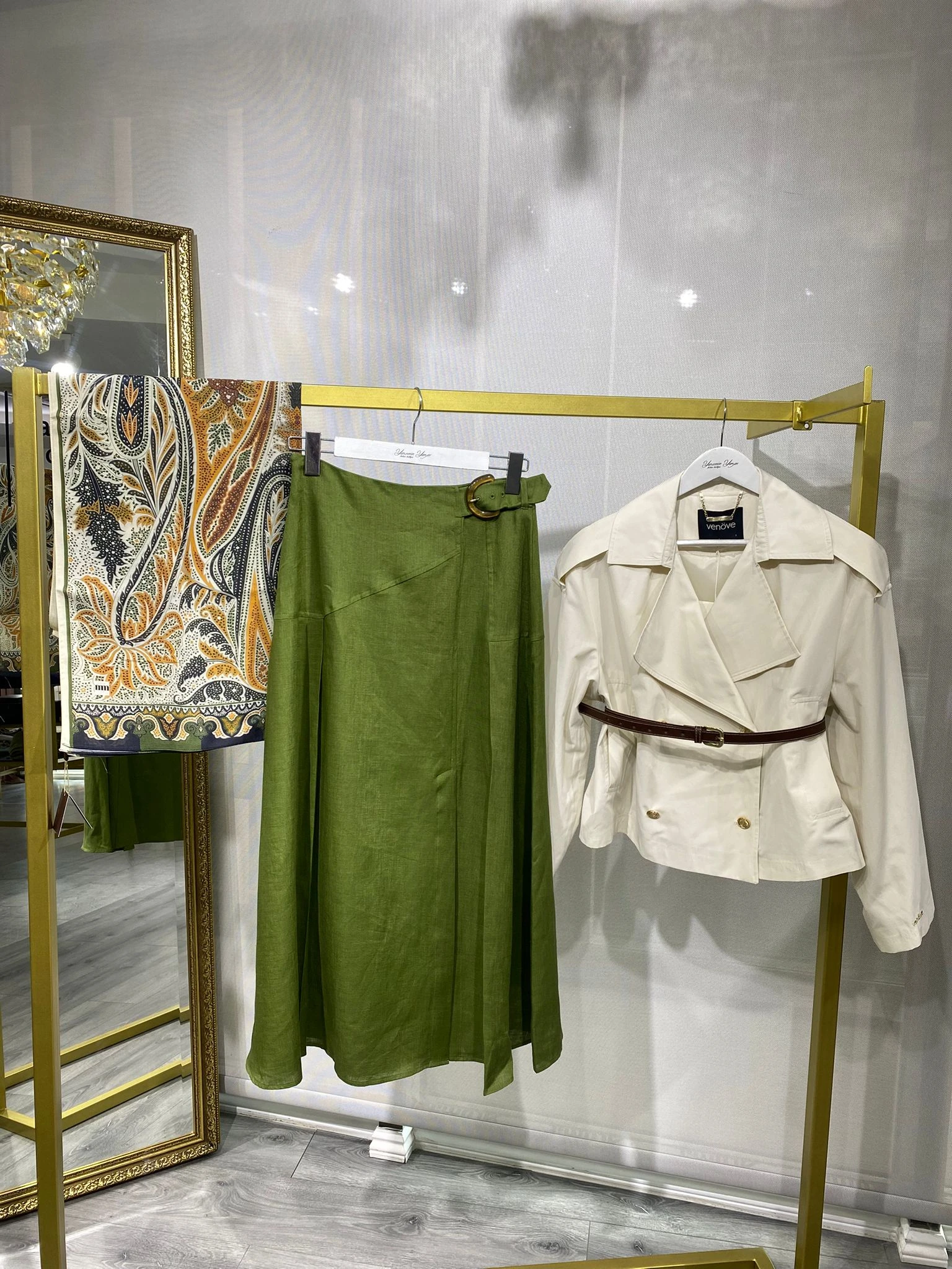 HAKİ EXQUİSE BURNICE ETEK